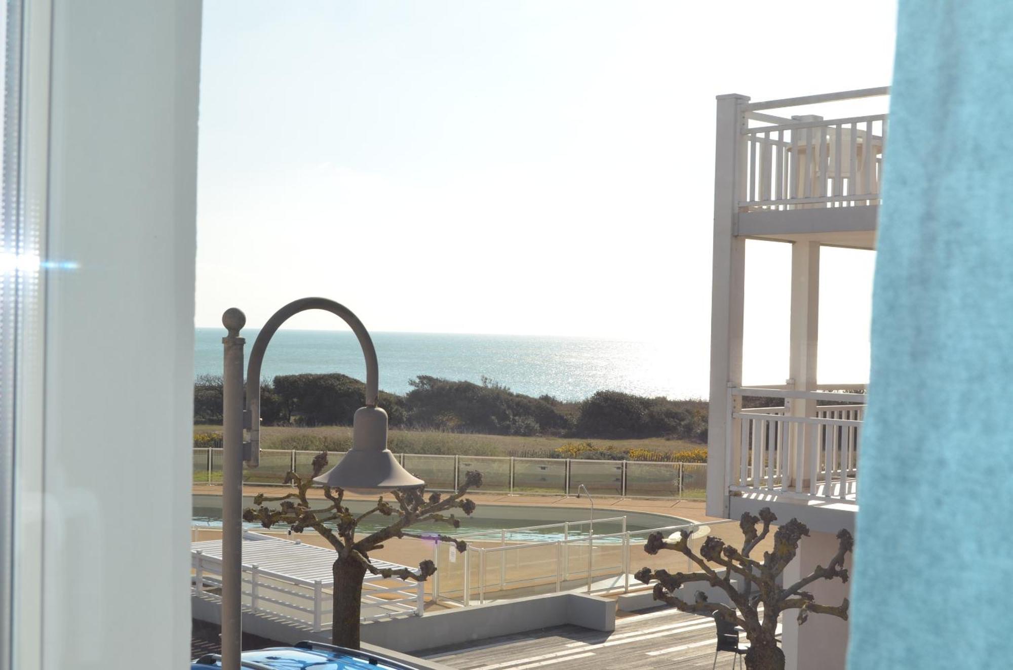 Appartements Front De Mer Sables D'Olonne Les Sables-d'Olonne Bagian luar foto